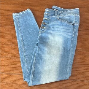 Fashion Nova Light Blue High-Waisted Jeans